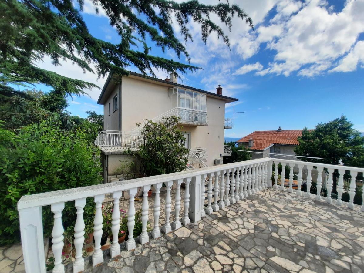 Apartments Novum Novi Vinodolski Luaran gambar